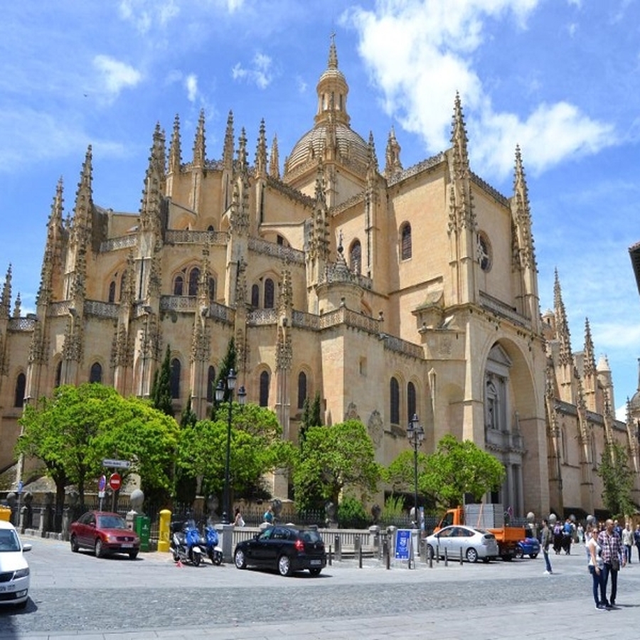 YILBAŞI BARCELONA-MADRİD TURU-P010