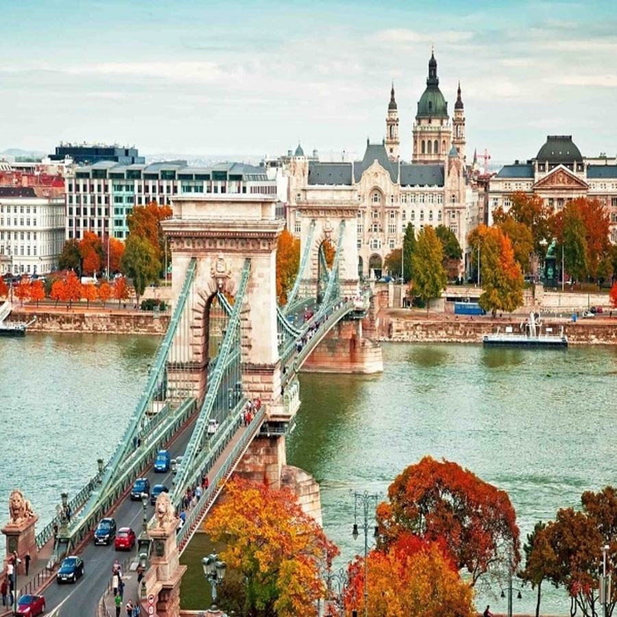 YILBAŞI TUNA’DAN ALPLERE ORTA AVRUPA MASALI TURU-P003